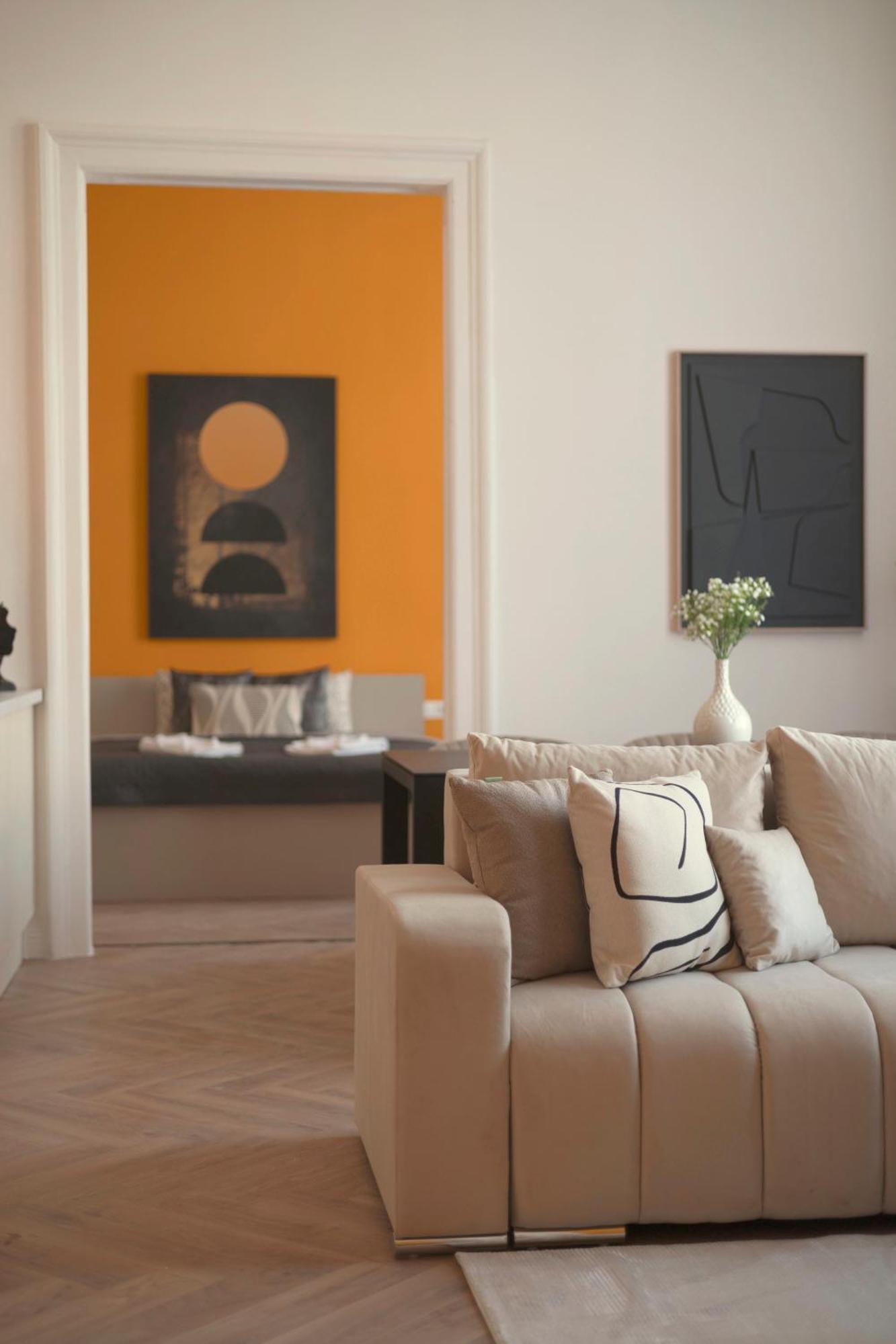 Exclusive Central 3Bedrm Stylish Residence By Prestige Homes ブダペスト エクステリア 写真