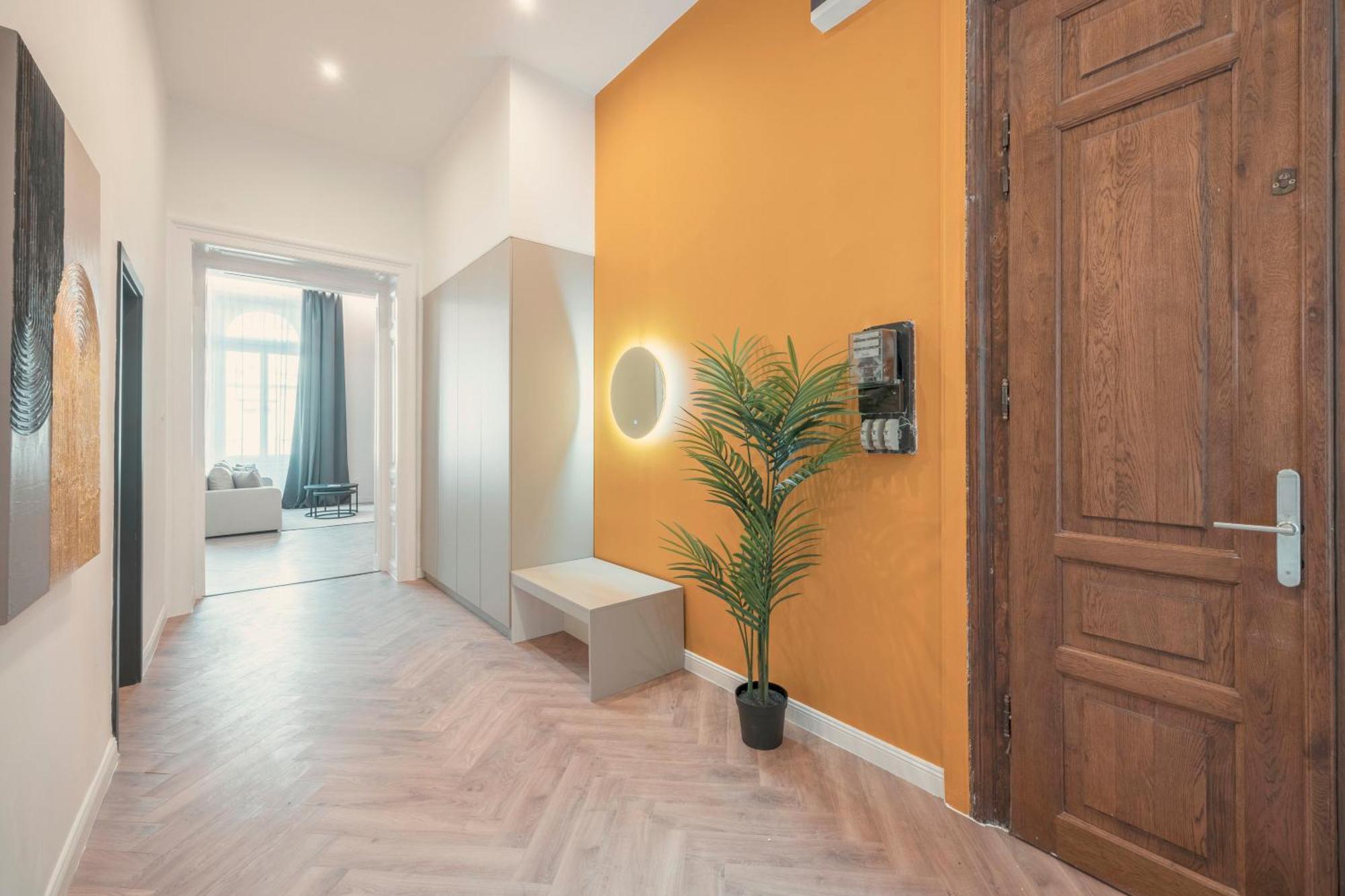 Exclusive Central 3Bedrm Stylish Residence By Prestige Homes ブダペスト エクステリア 写真