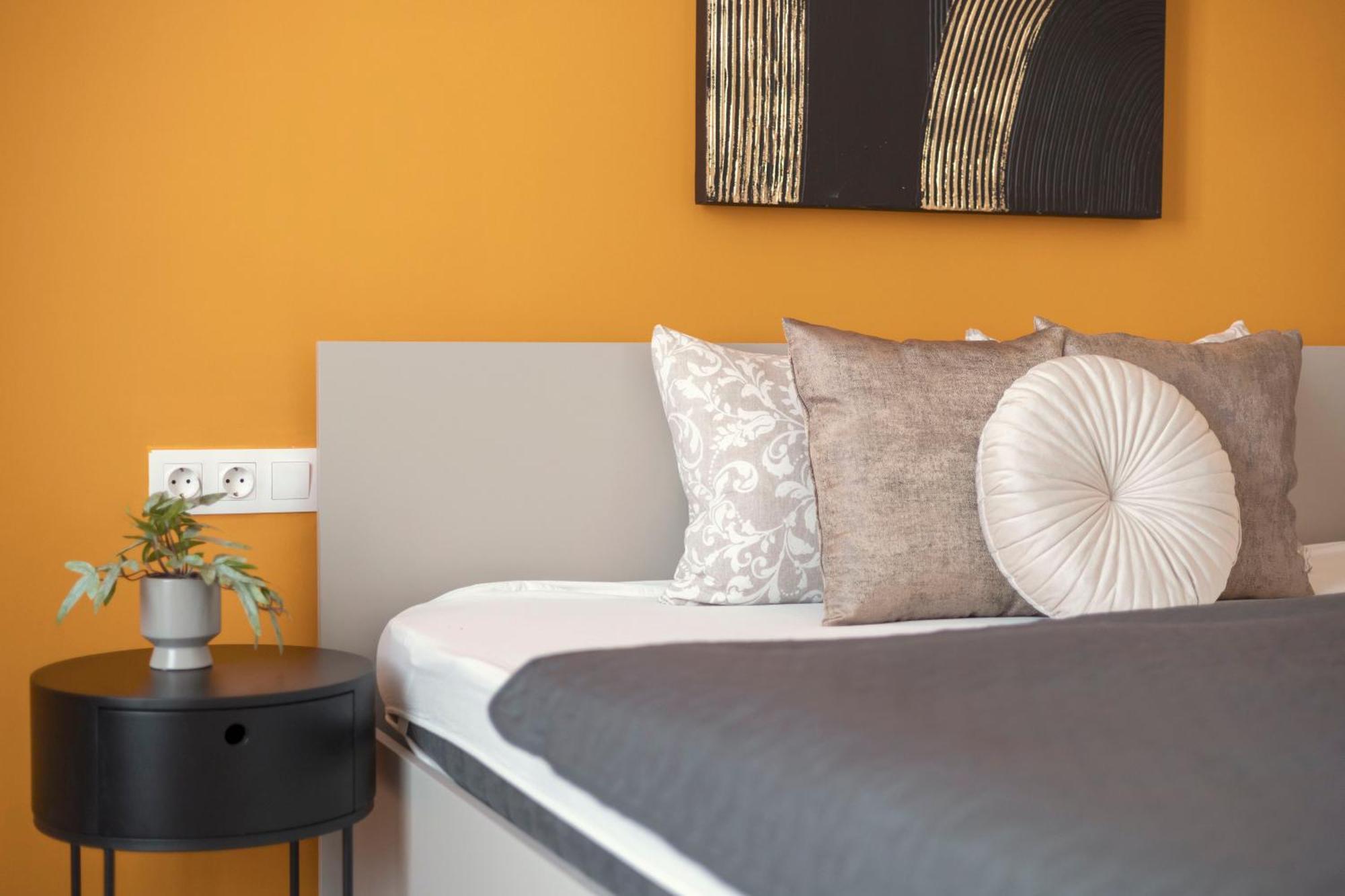 Exclusive Central 3Bedrm Stylish Residence By Prestige Homes ブダペスト エクステリア 写真